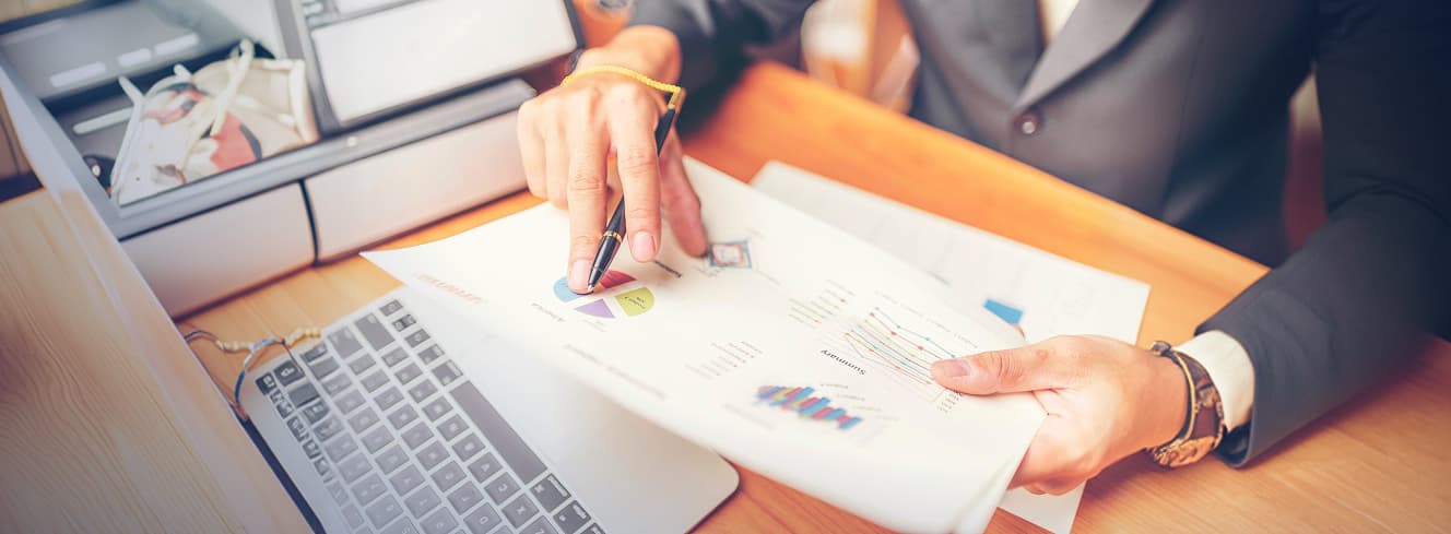 An infographic illustrating Travod's step-by-step layout and formatting workflow, charting the path from initial content assessment to design application, rigorous quality review, and final delivery. | Travod